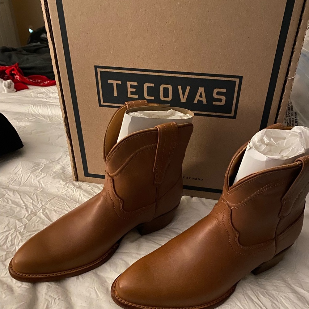 Tecovas Women’s Size 7 Brown Leather Boots